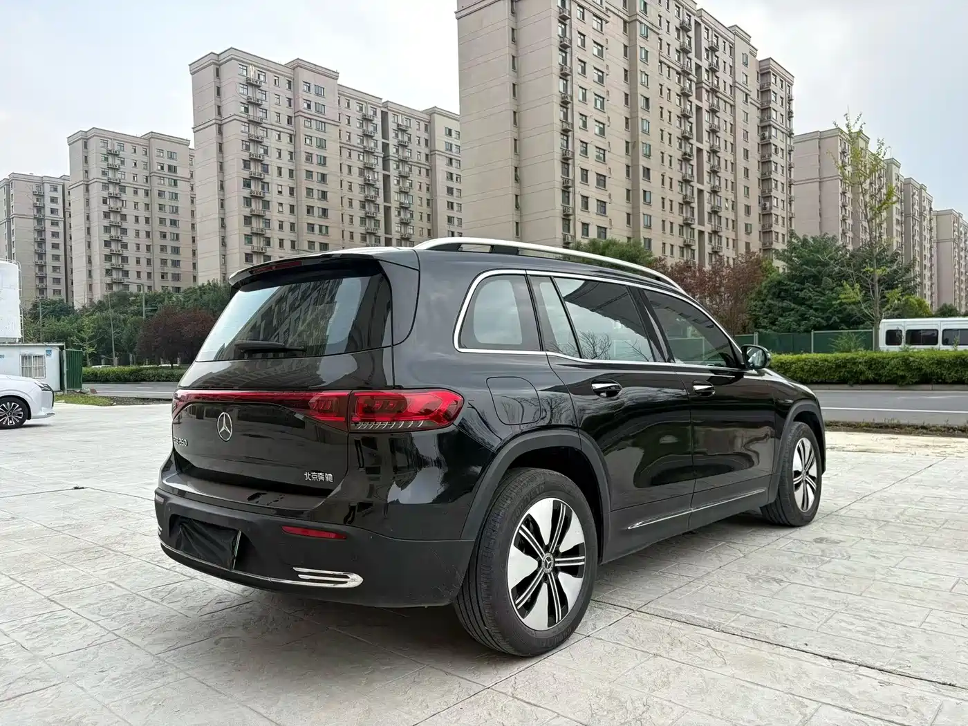 Mercedes-Benz EQB