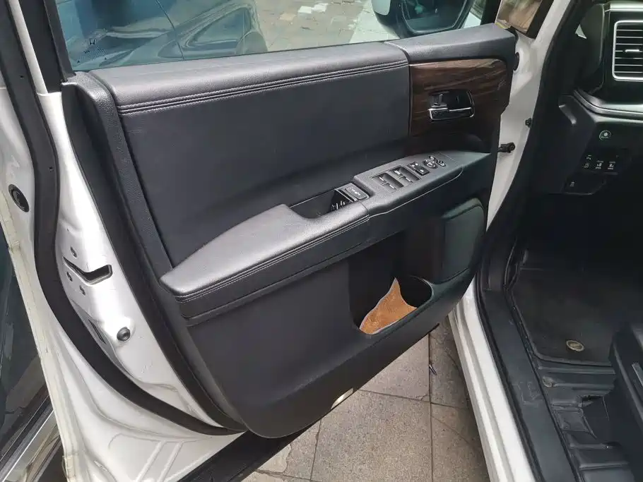 Honda Elysion — миниатюра 7