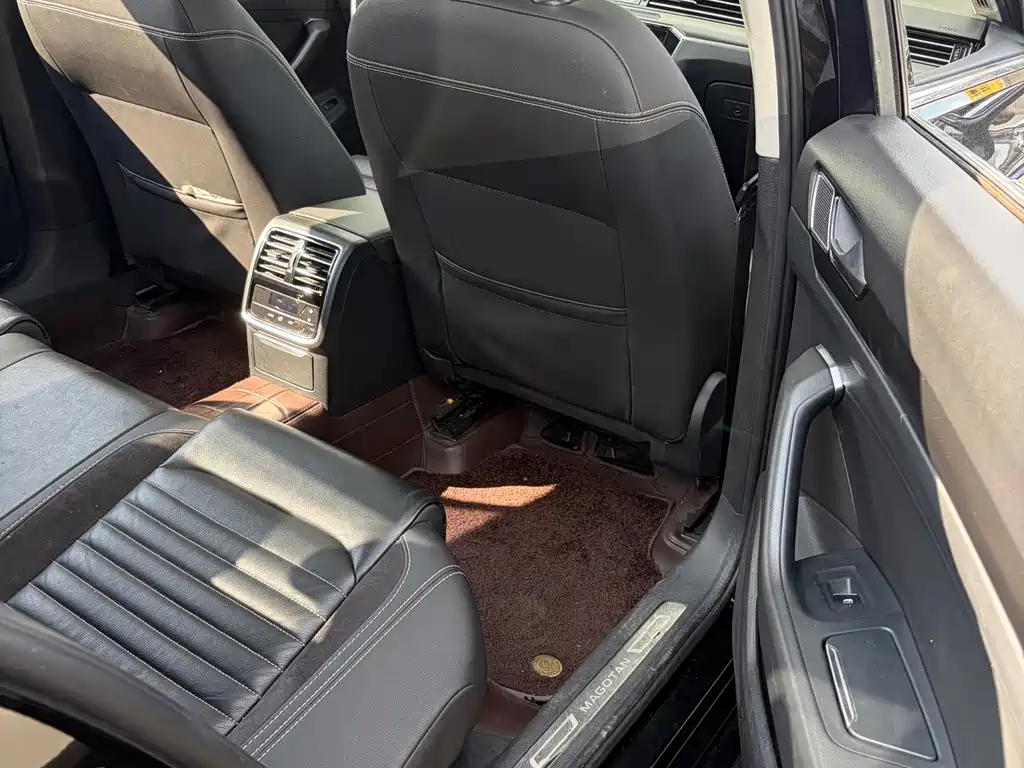 Volkswagen Magotan — миниатюра 11