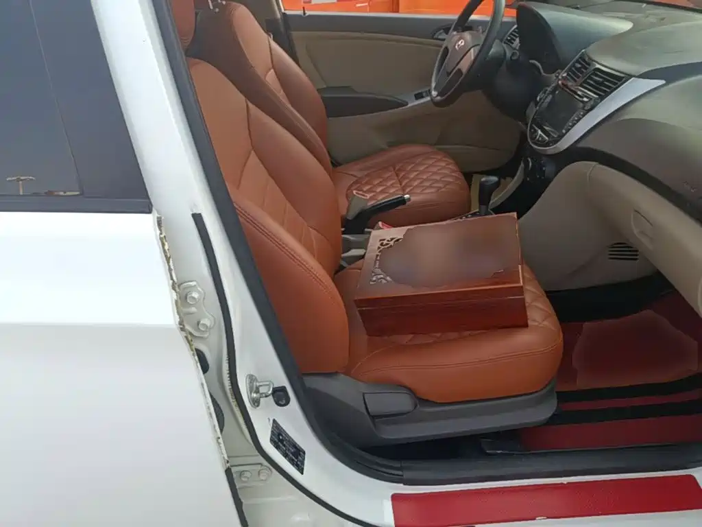 Hyundai Verna — миниатюра 25
