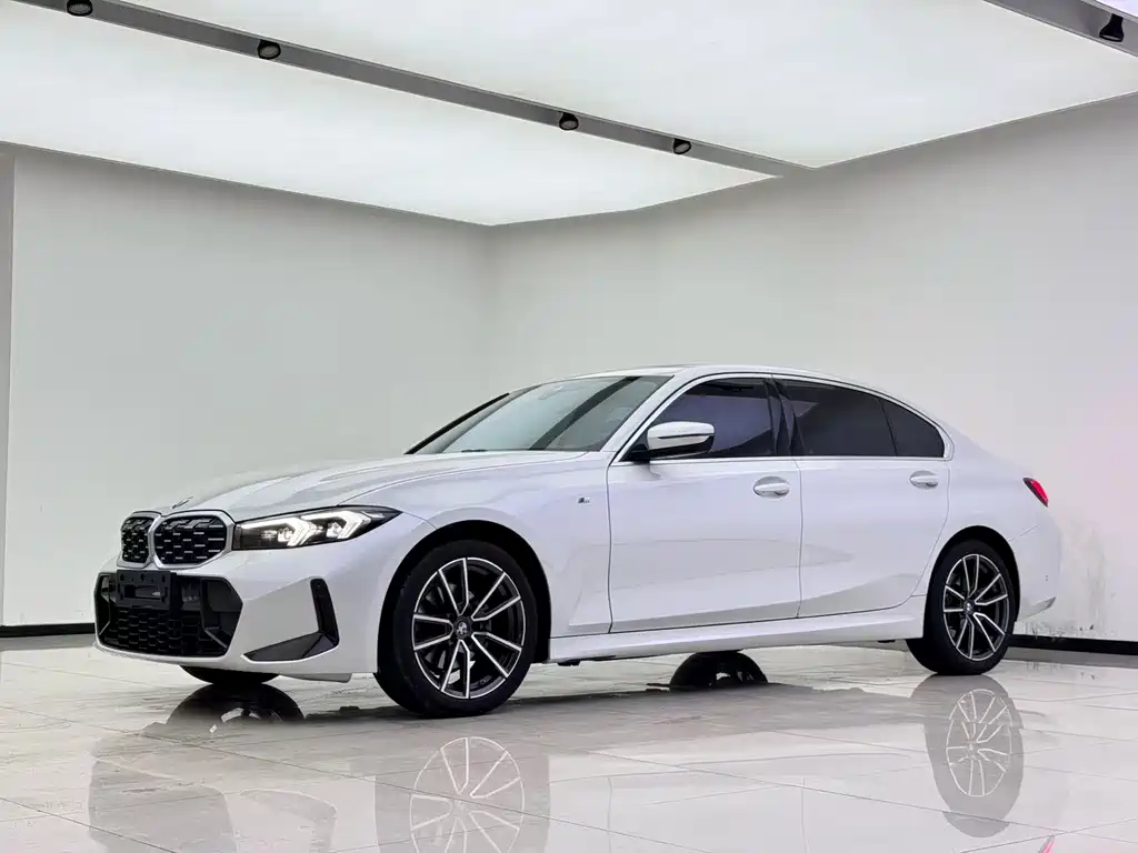 BMW 3 Series 2024