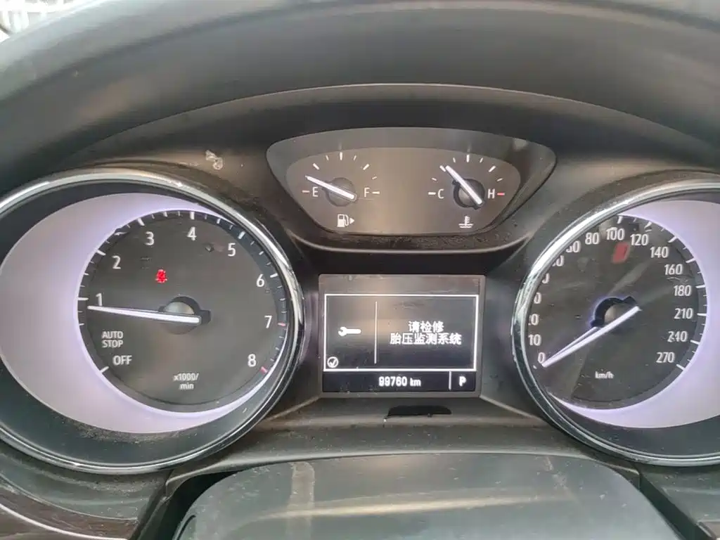 Buick Verano — миниатюра 12