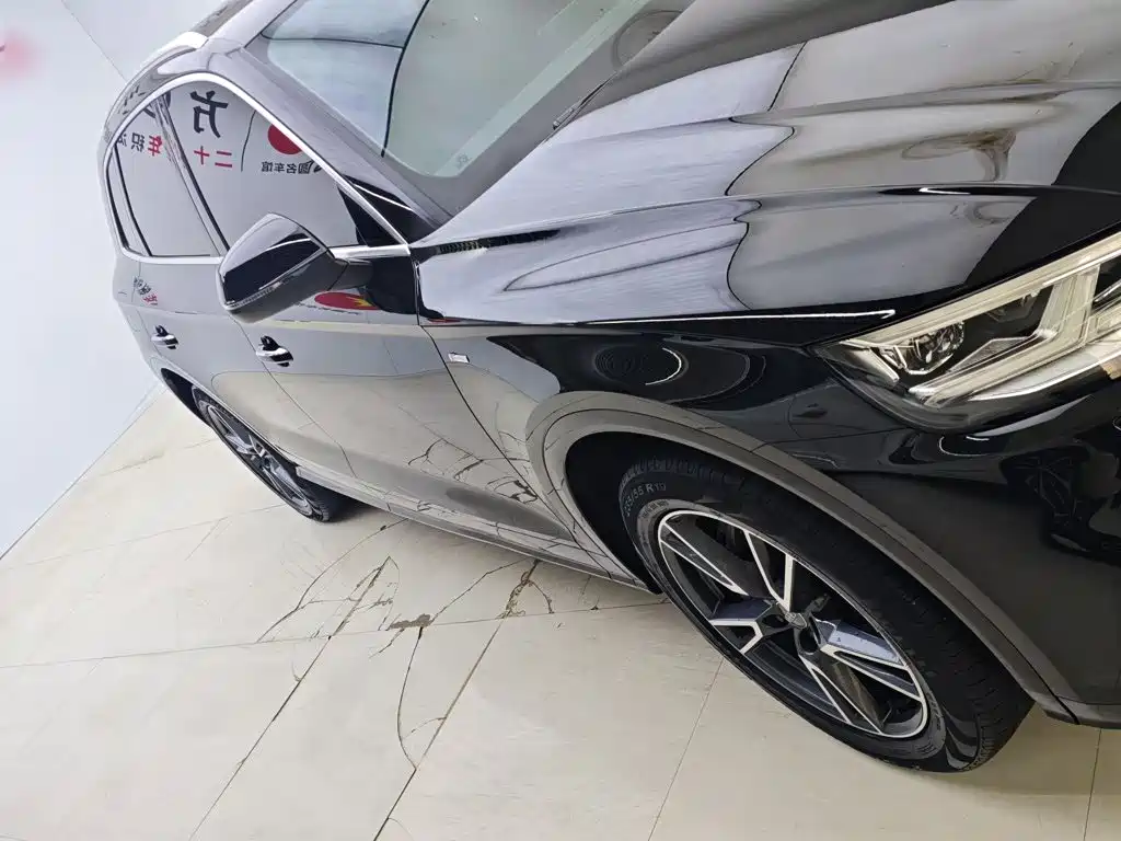 Audi Q5L — миниатюра 5