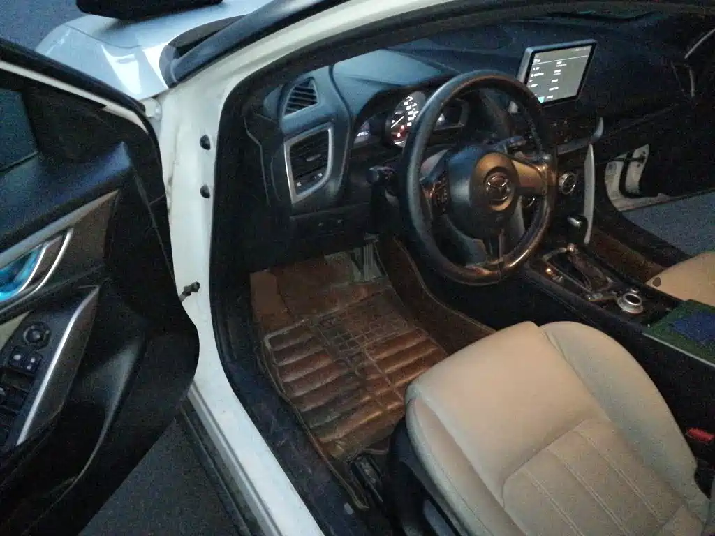 Mazda CX-4 — миниатюра 17