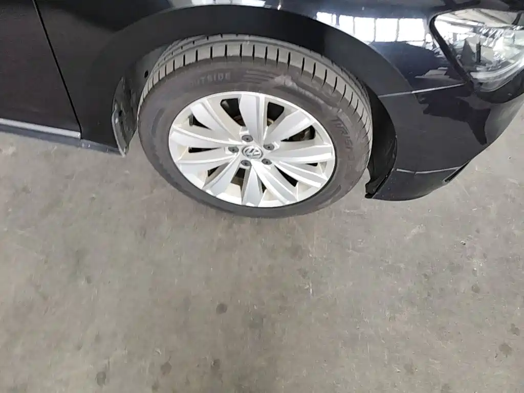 Volkswagen Passat — миниатюра 12