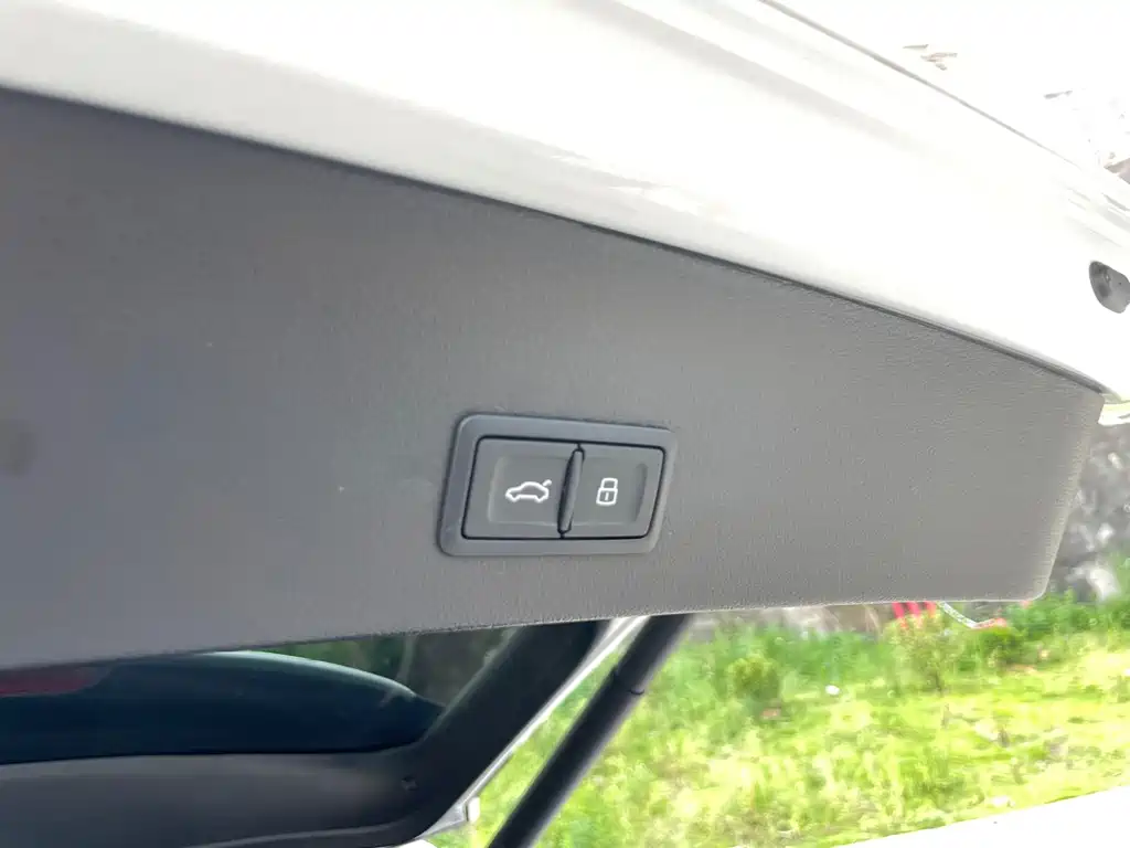 Audi Q2L — миниатюра 11