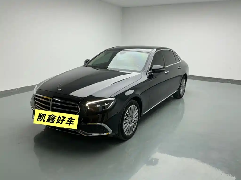 Mercedes-Benz E-Class 2022