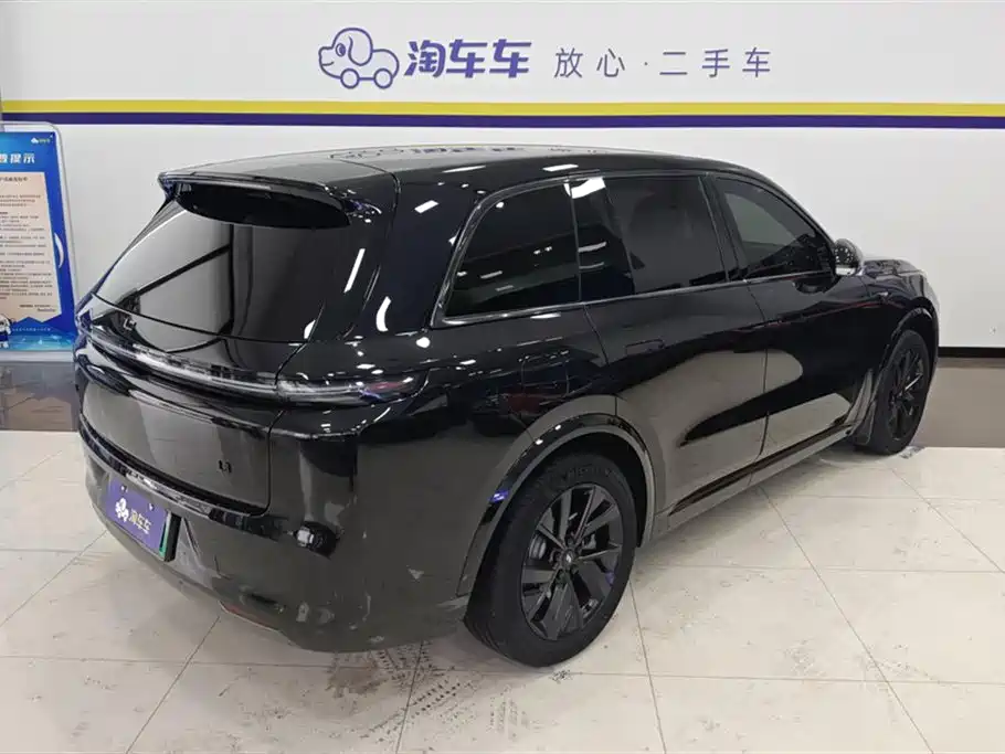 Li Auto IDEAL L8