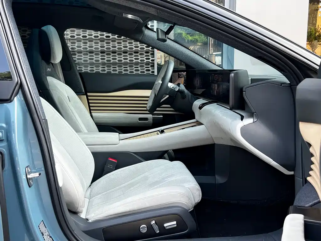 Audi E5 Sportback — миниатюра 31