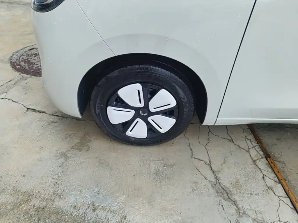 Wuling MINIEV — миниатюра 23