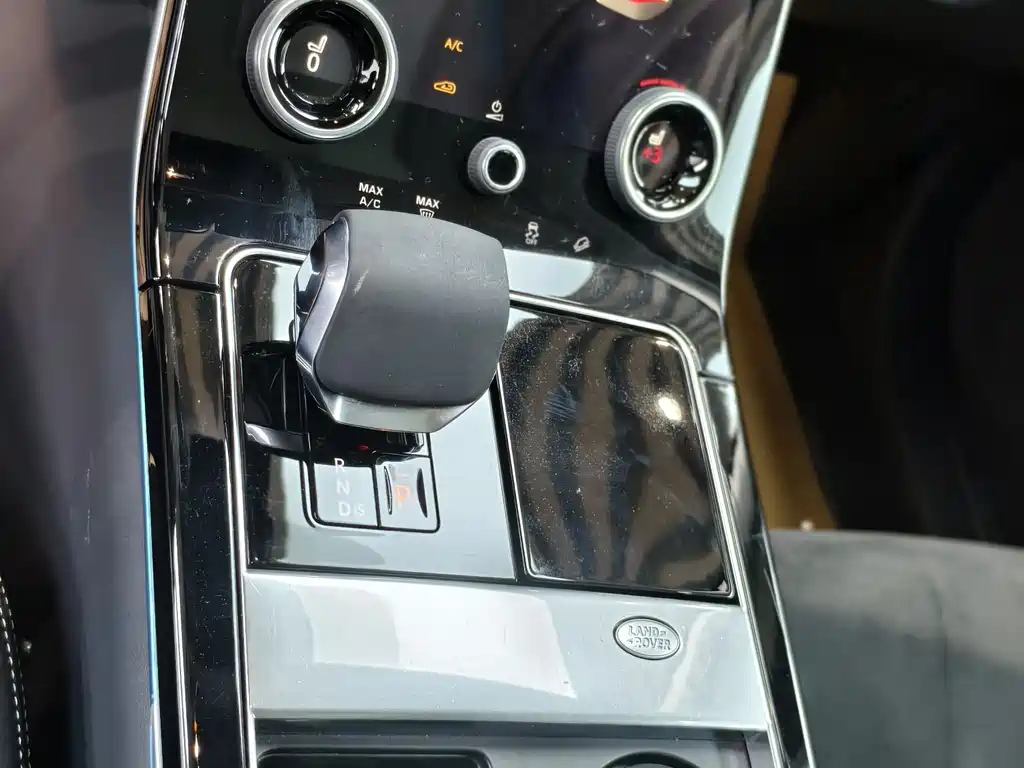 Land Rover Range Rover Velar 2021 P250