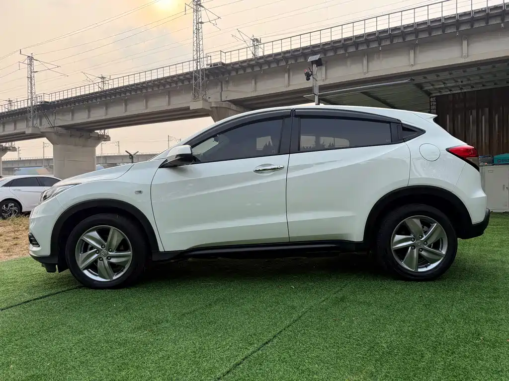 Honda Vezel — миниатюра 7