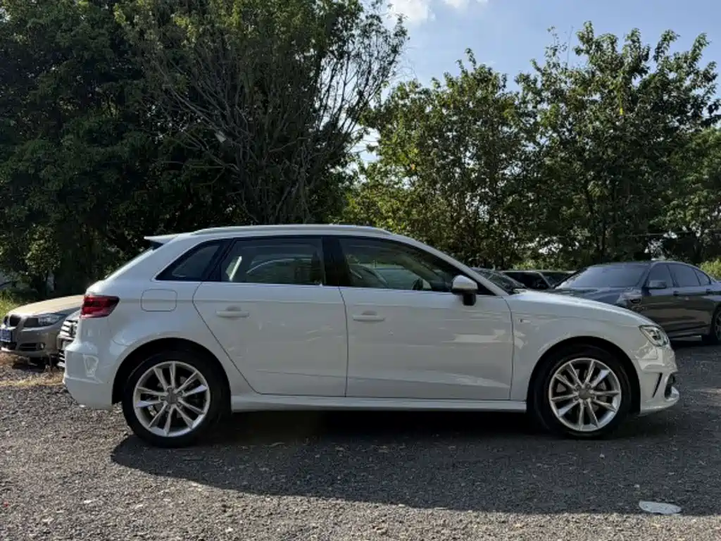 Audi A3 (Import) — миниатюра 7