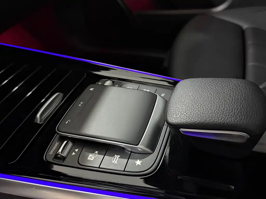 Mercedes-Benz GLB — миниатюра 5