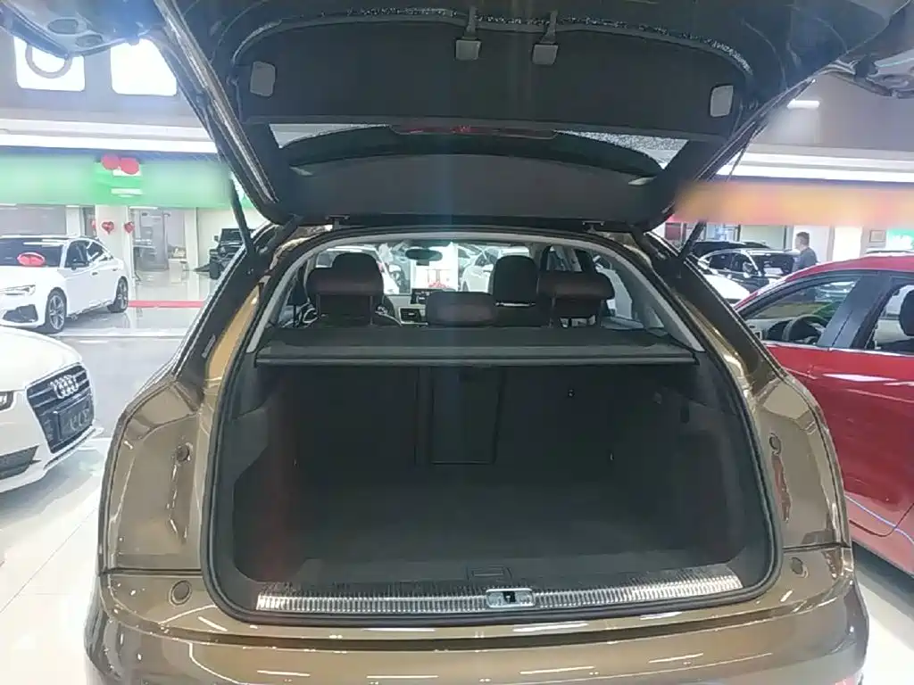 Audi Q3 — миниатюра 19