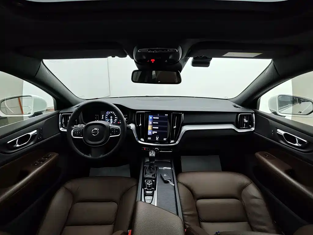 Volvo S60 — миниатюра 21