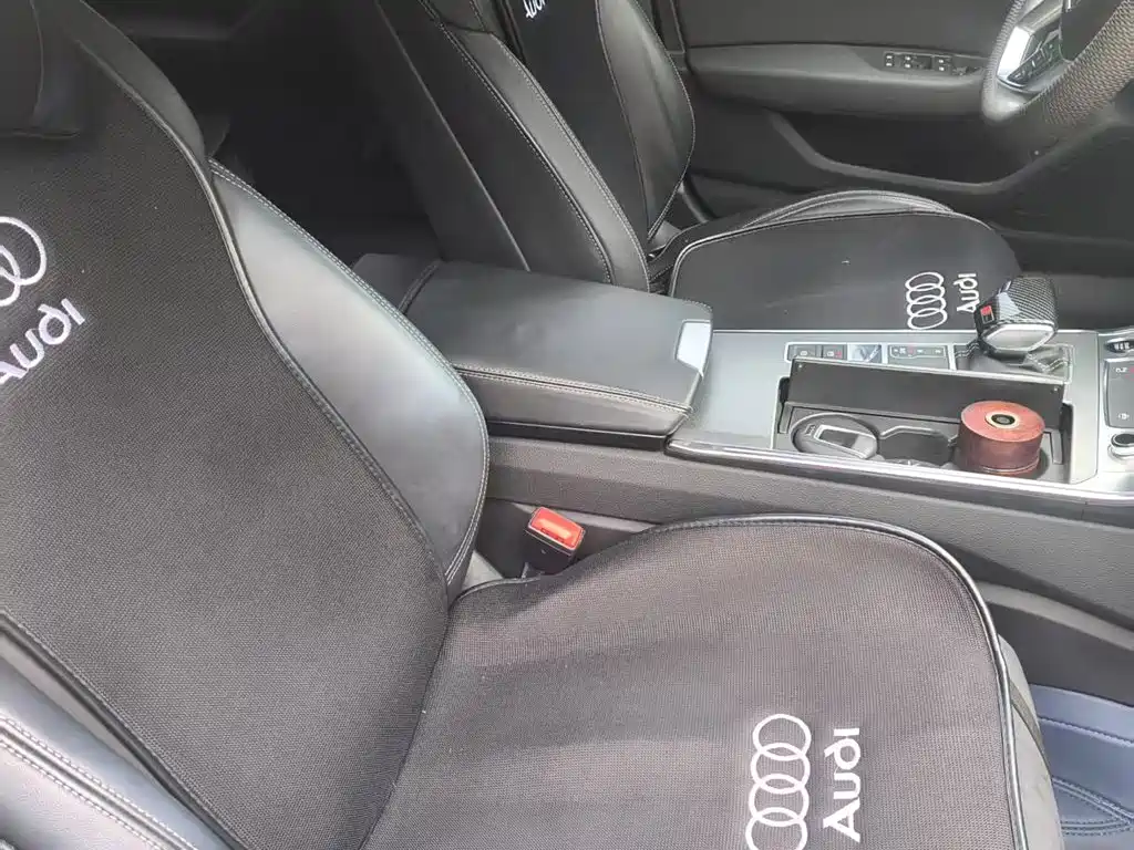 Audi A7L — миниатюра 5