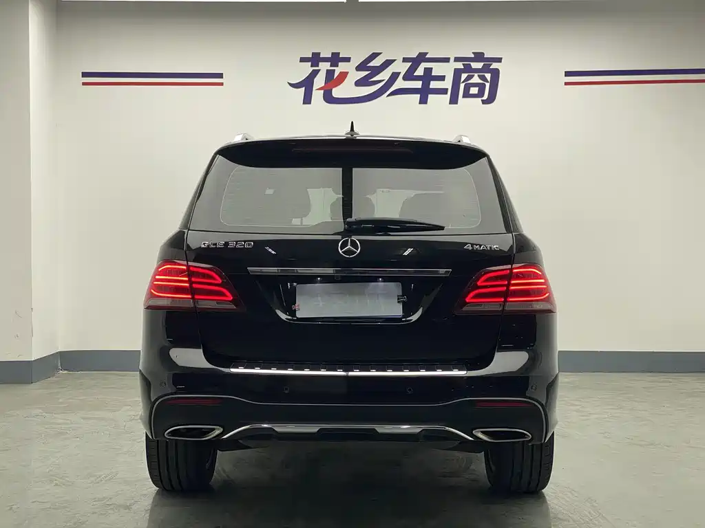Mercedes-Benz GLE (Import) — миниатюра 15