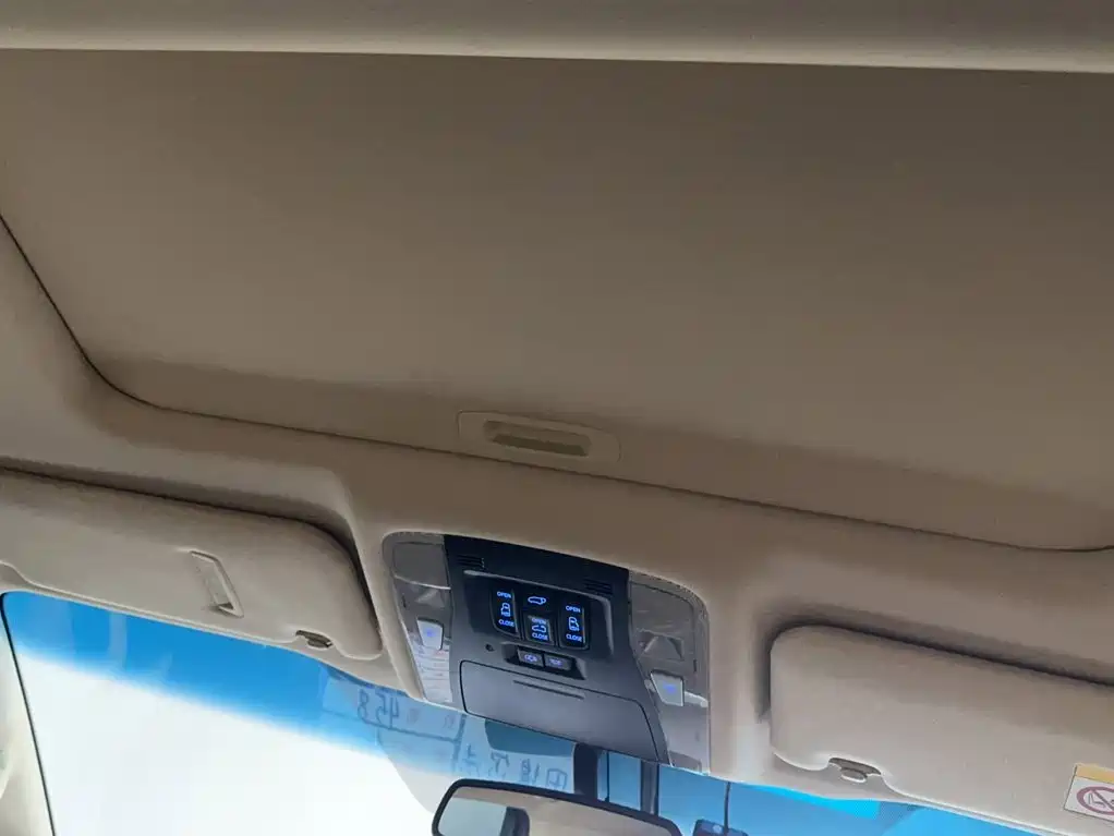 Toyota Alphard 2015 3.5L Luxury