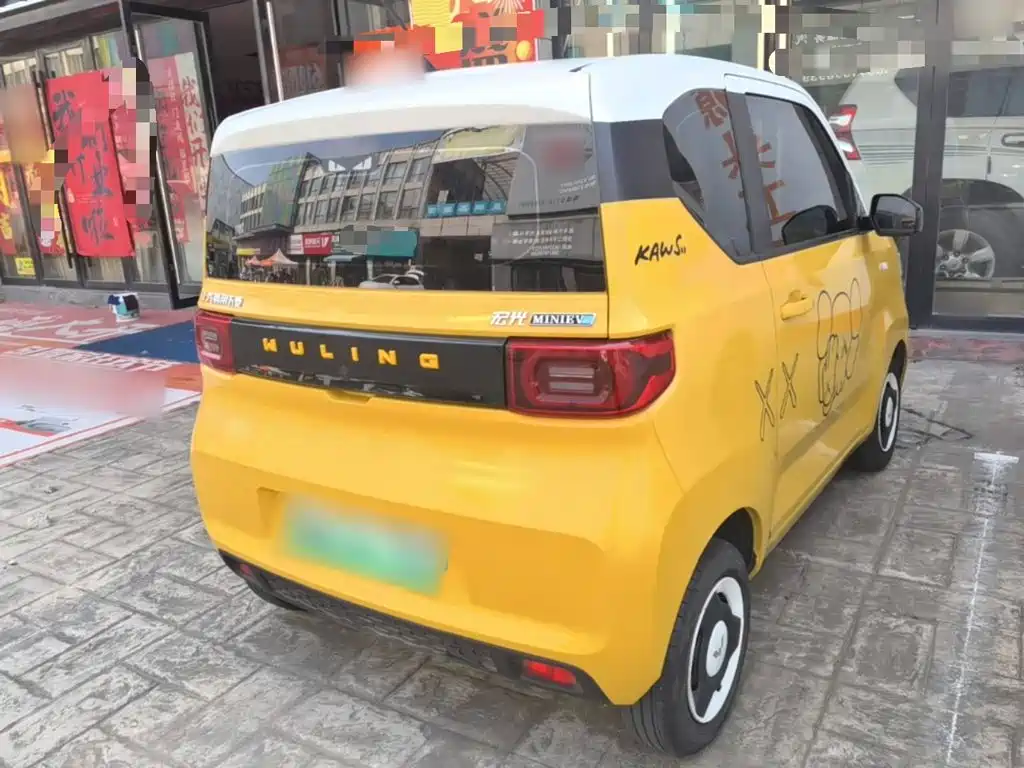 Wuling MINIEV — миниатюра 7
