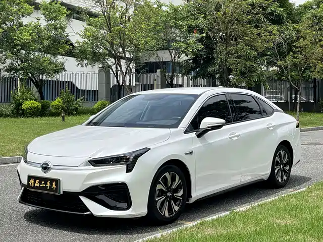 2019 GAC Aion S
