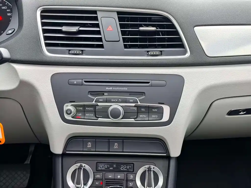 Audi Q3 — миниатюра 13
