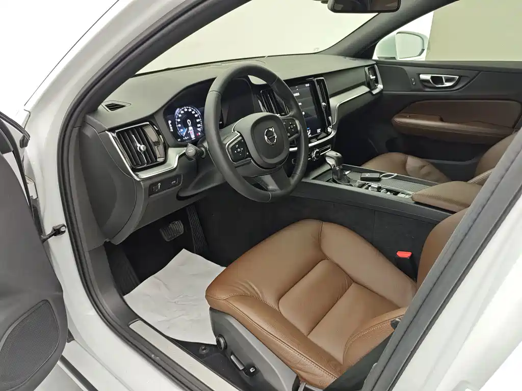 Volvo S60 — миниатюра 12