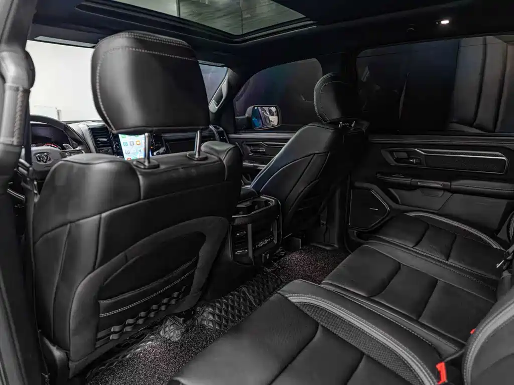 Ram Trucks 2022 6.2T AT