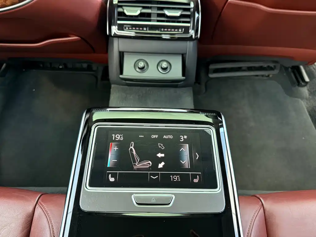 Audi A8 — миниатюра 8
