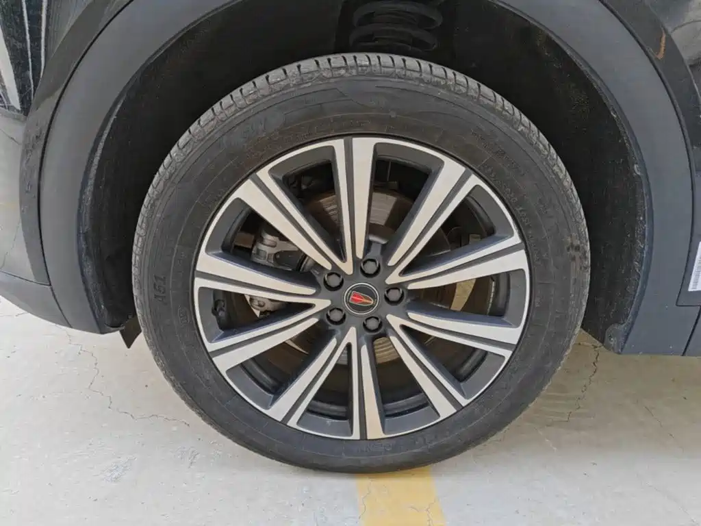 Hongqi Hongqi HS7 PHEV — миниатюра 23