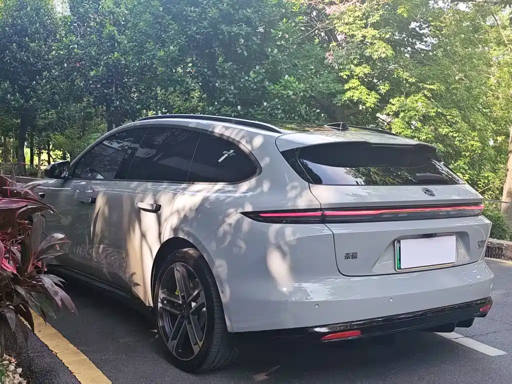 NIO ET5T — миниатюра 4