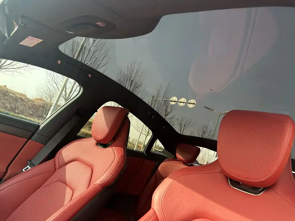 XIAOMI CAR XIAOMI SU7