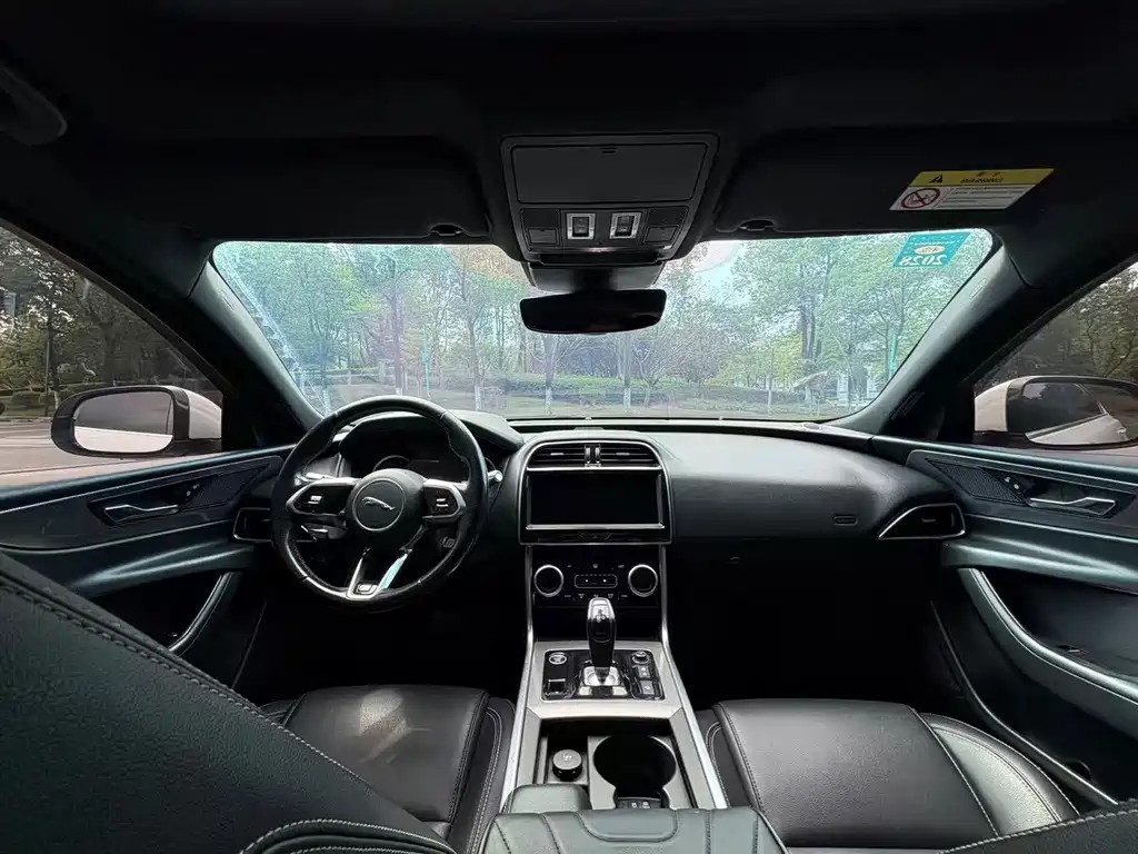 Jaguar XEL — миниатюра 7