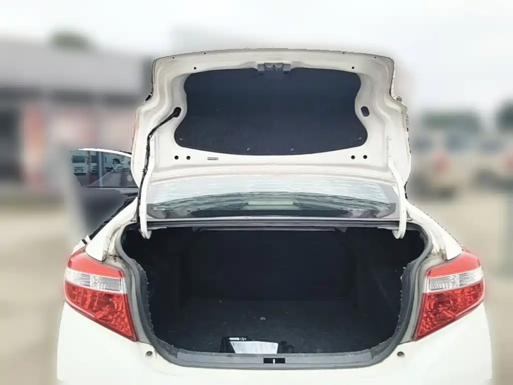 Toyota Vios — миниатюра 24