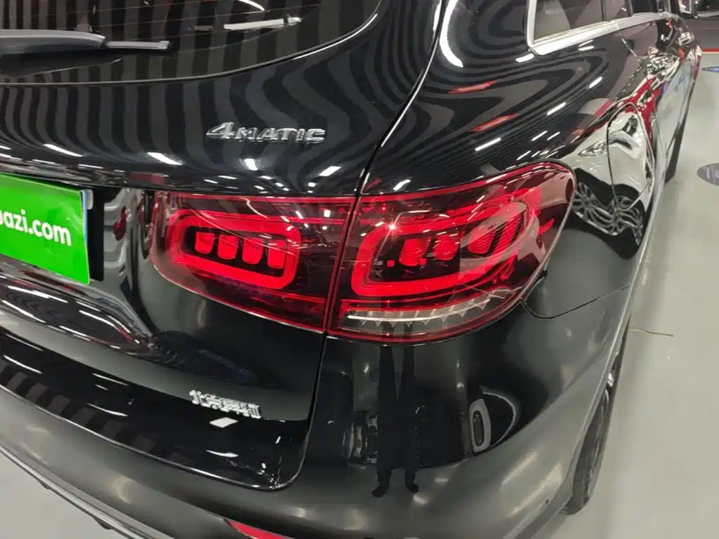Mercedes-Benz GLC — миниатюра 8