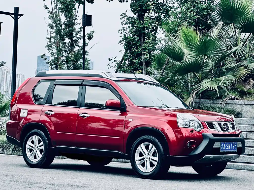 Nissan X-Trail 2012 2.5L CVT Flagship 4WD