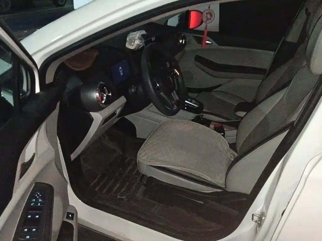BYD Yuan Pro — миниатюра 17