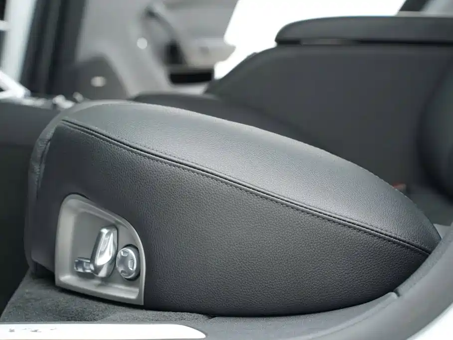 Porsche Panamera — миниатюра 13