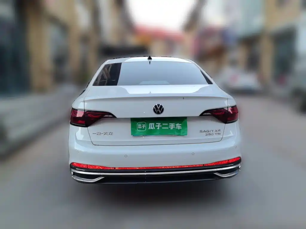 Volkswagen Sagitar — миниатюра 3