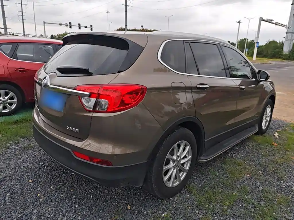 Buick Envision Plus — миниатюра 7