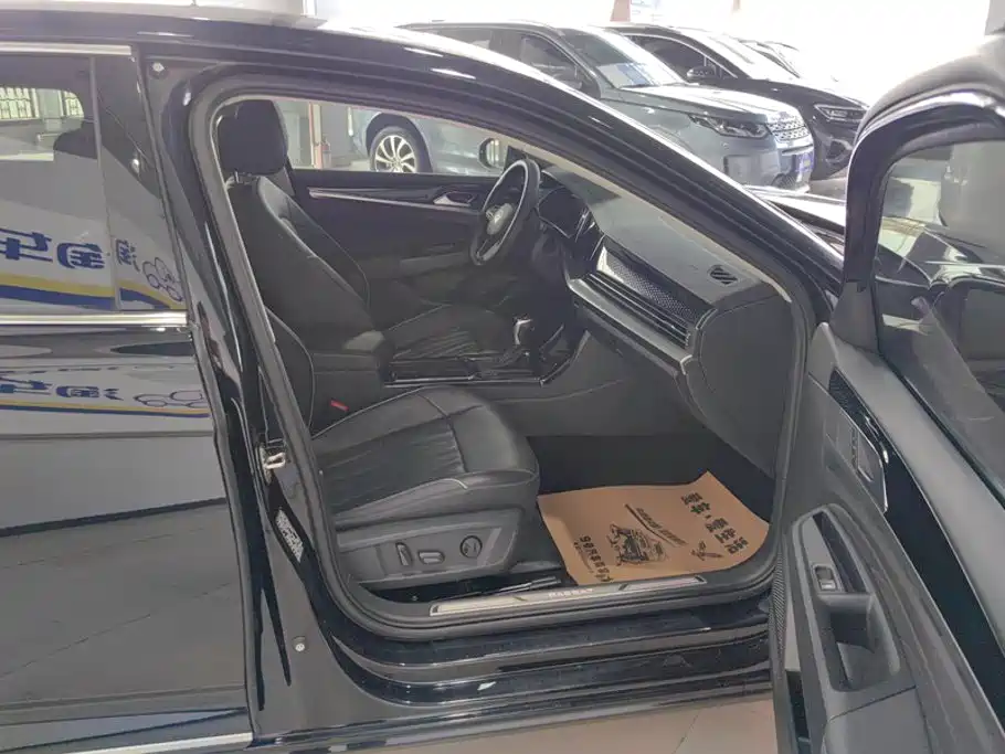 Volkswagen Passat — миниатюра 8