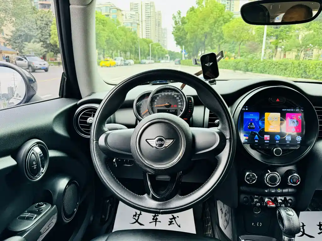 MINI Mini — миниатюра 6