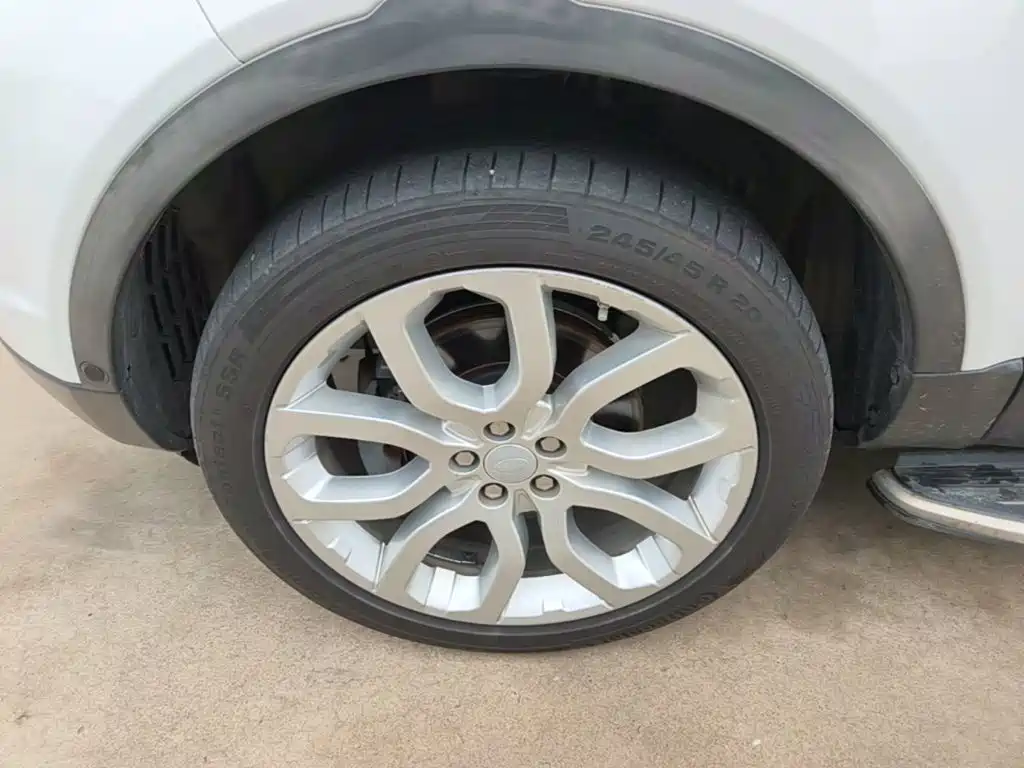 Land Rover Evoque — миниатюра 23