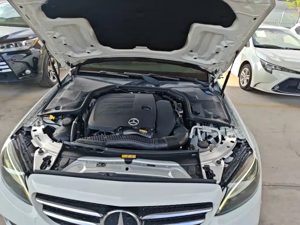 Mercedes-Benz C-Class — миниатюра 20