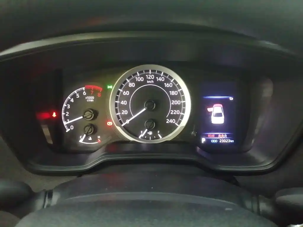 Toyota Corolla — миниатюра 12