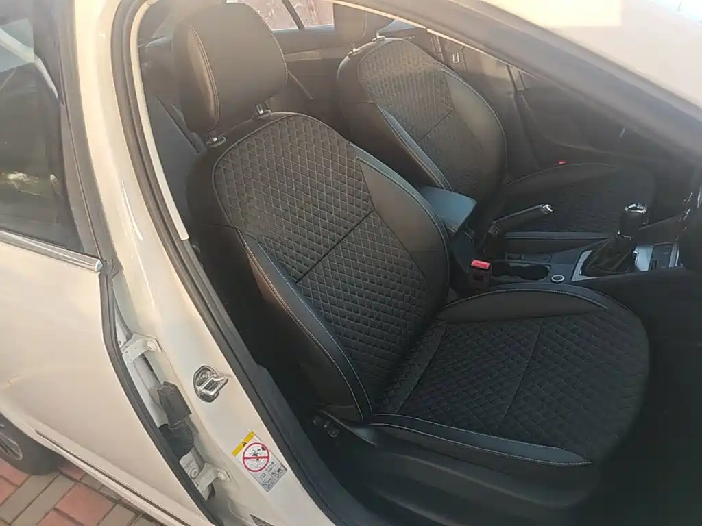 Skoda Octavia — миниатюра 25
