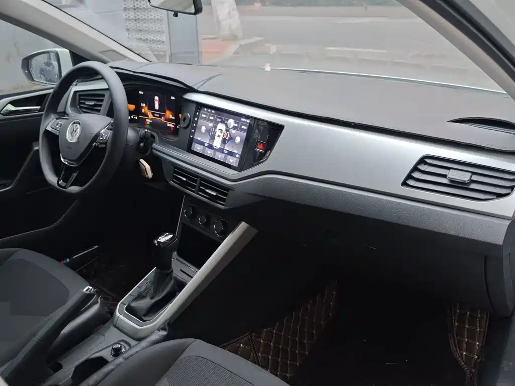 Volkswagen Polo — миниатюра 11