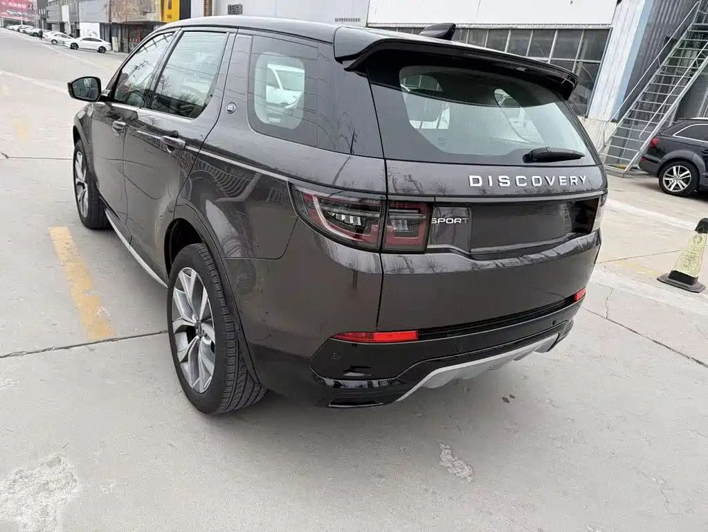LAND ROVER DISCOVER SPORTS