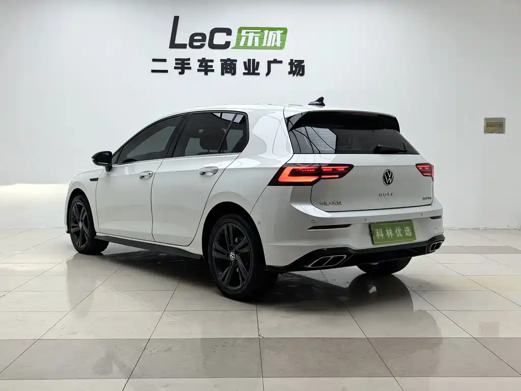 Volkswagen Golf — миниатюра 6