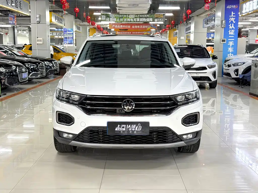 Volkswagen T-Roc 2022 280TSI DSG PLUS